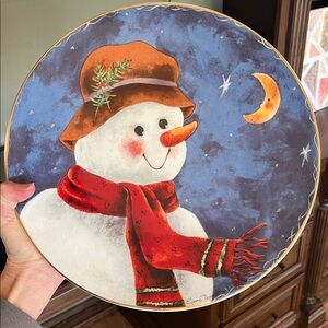 Christmas Charming Snowman Plate with Red Scarf and Brown Hat